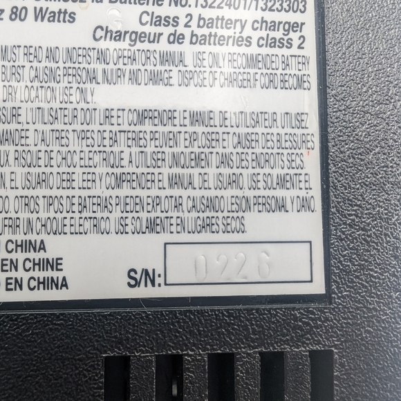 OEM Ryobi 18.0V Battery Charger - Picture 4 of 4